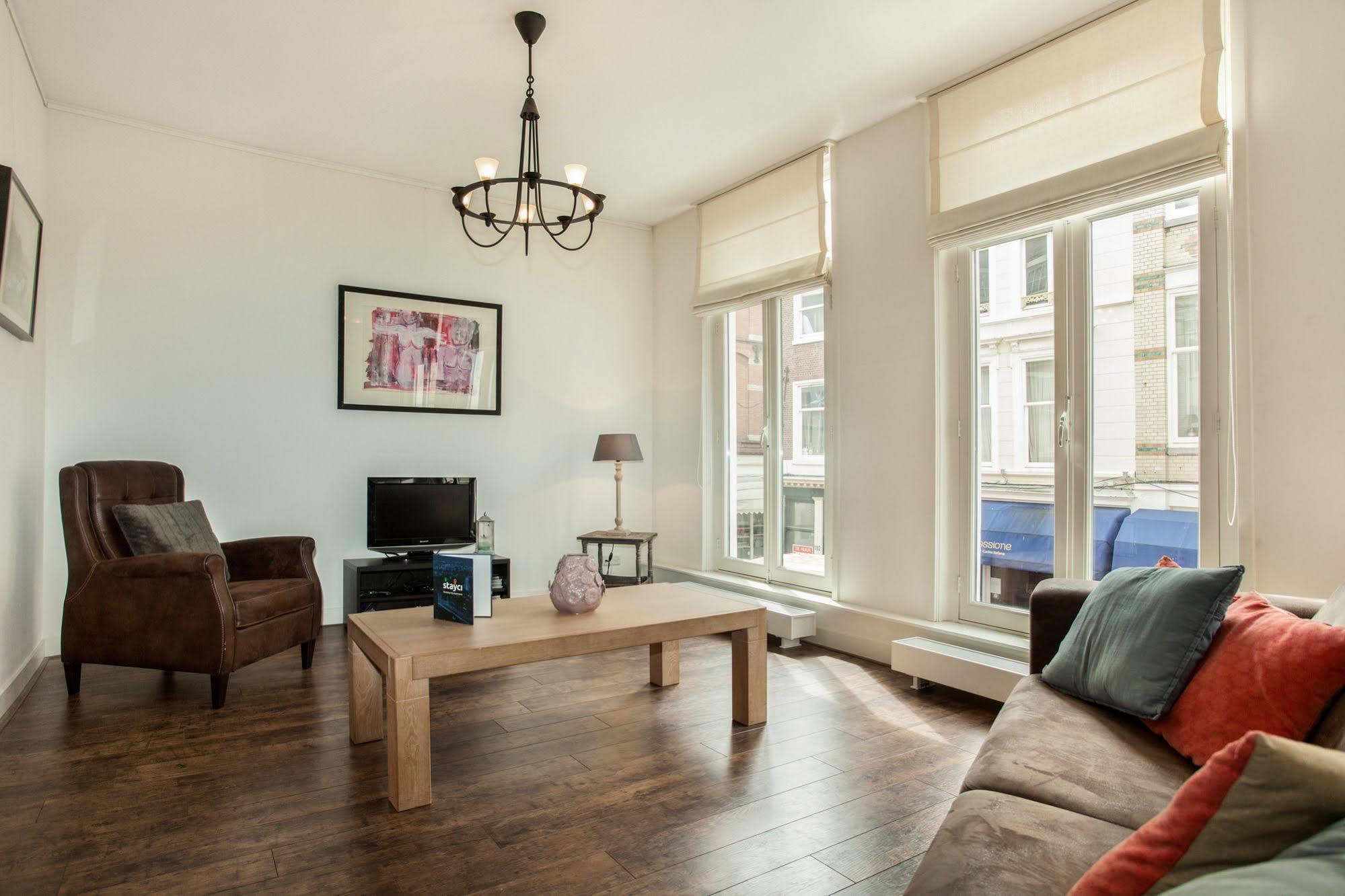 Stayci Serviced Apartments Noordeinde Гаага Екстер'єр фото