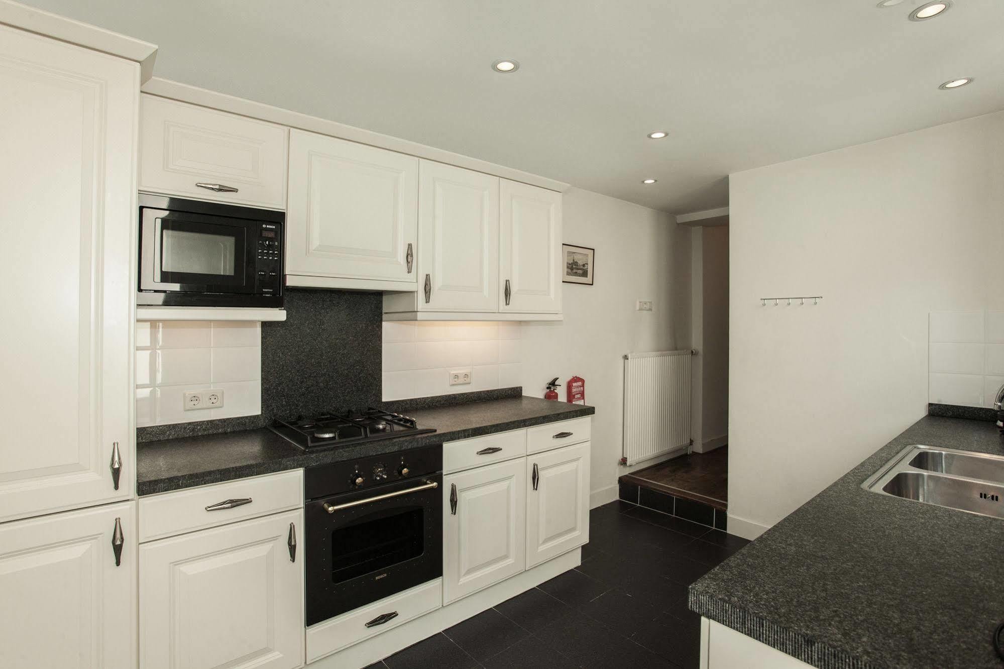 Stayci Serviced Apartments Noordeinde Гаага Екстер'єр фото
